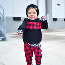 Load image into Gallery viewer, L&amp;L Plaid checkered joggers
